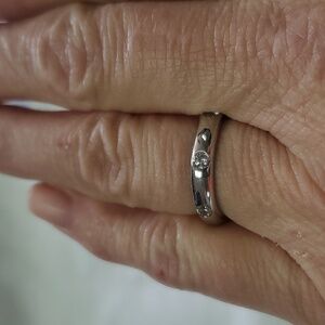 Rhodium‎ plated eternity band